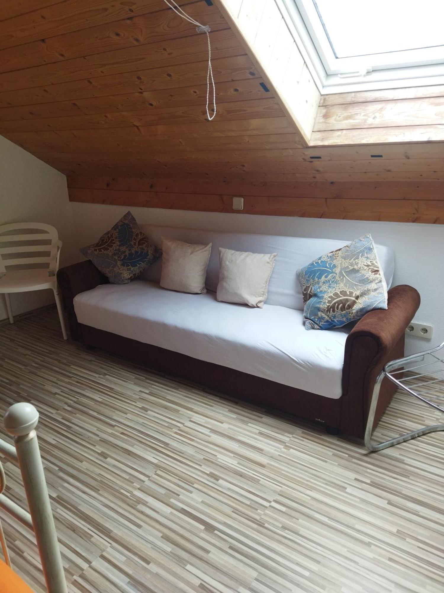 Aussergewoehnliche Atelierferienwohnung Mit Balkon An Der Donau Winzer المظهر الخارجي الصورة